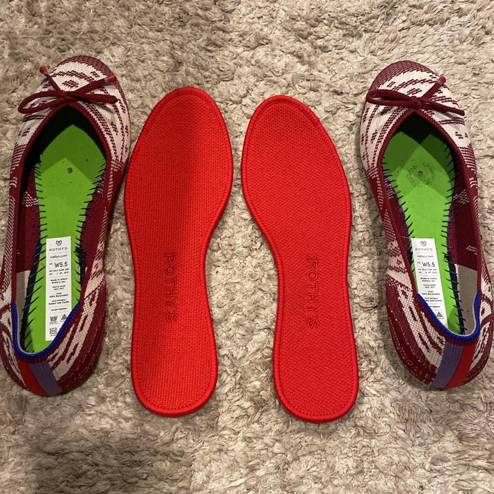 Rothy's Botanical Burgundy Bow The Flat Round Toe - Picture 8 of 9